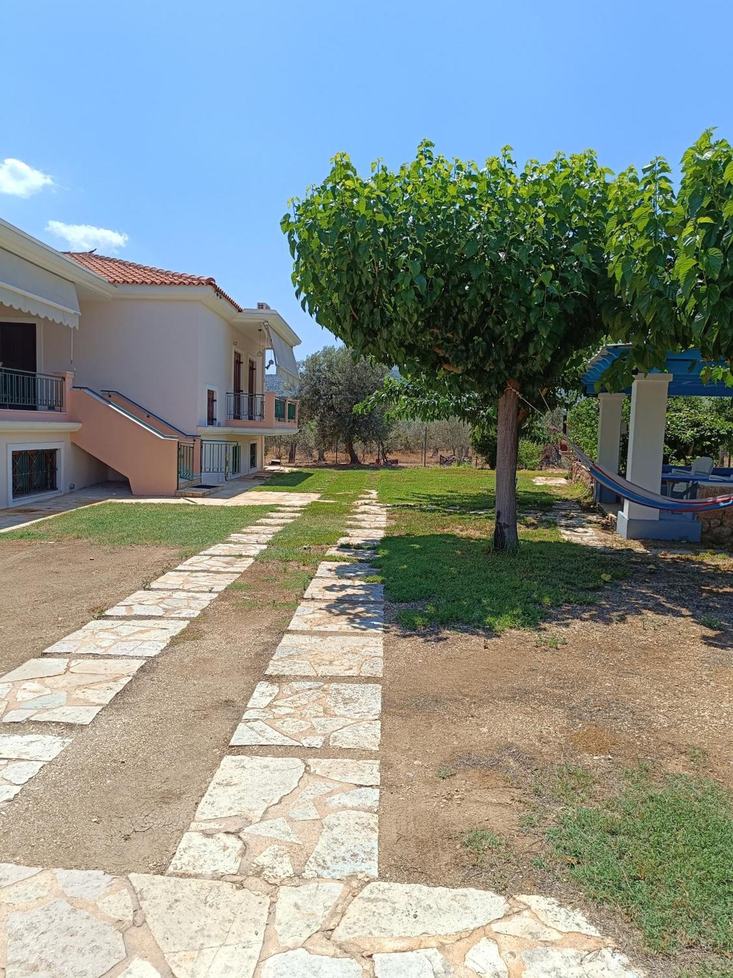 Baitani Villa Λουτρά Ωραίας Ελένης Εξωτερικό φωτογραφία